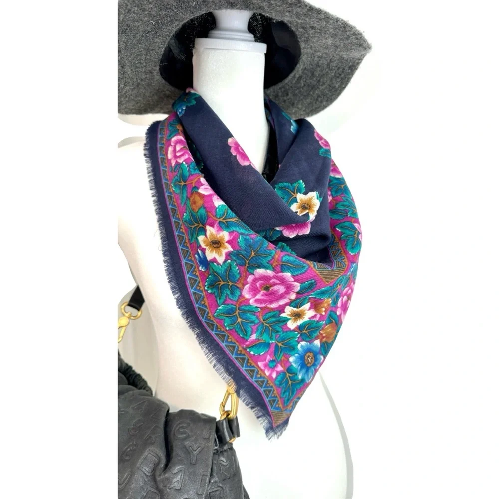 Vintage Morgan Taylor Floral Wool Scarf - Picture 5 of 7